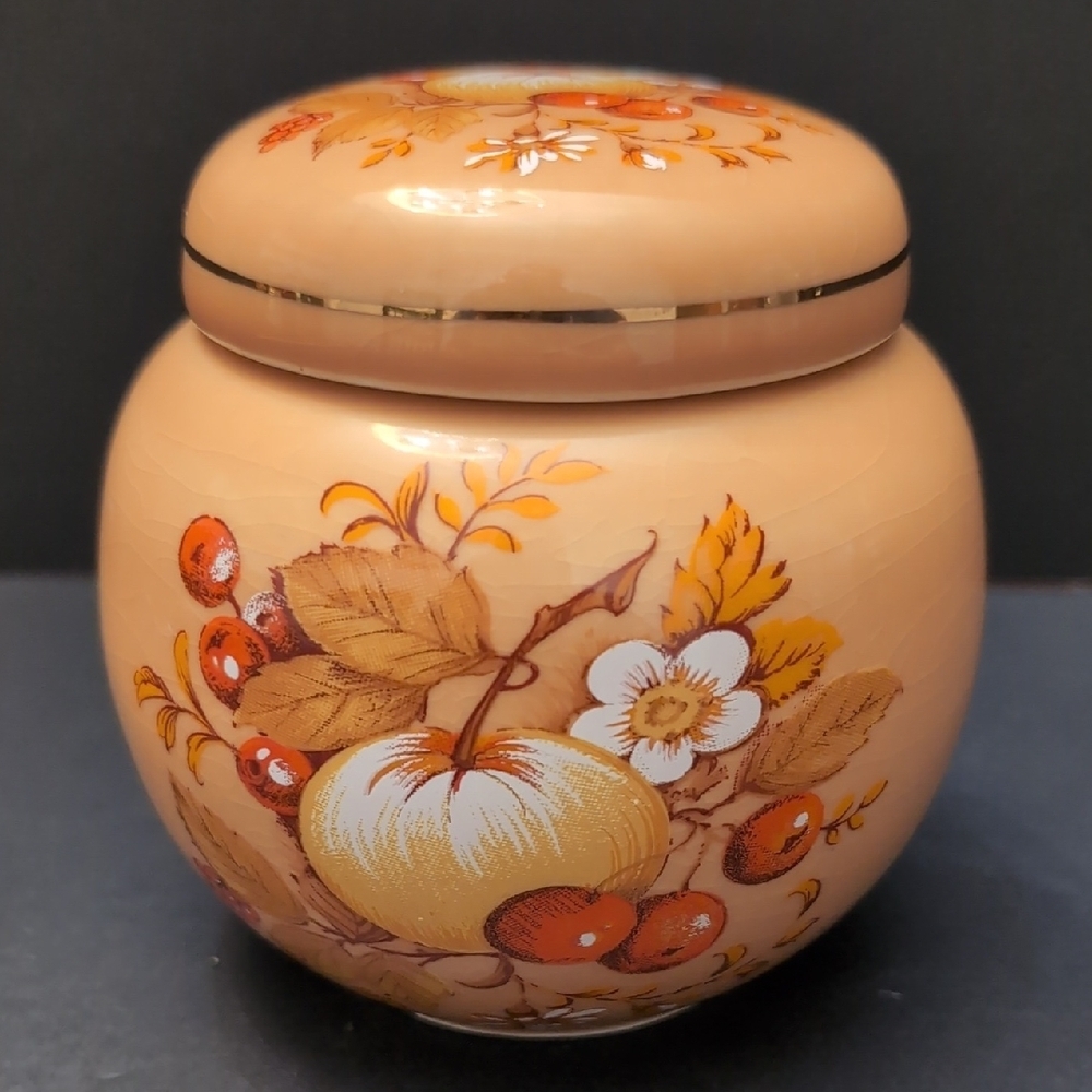 Vintage Sadler England Small Ginger Jar In Autumn Gold Pattern.